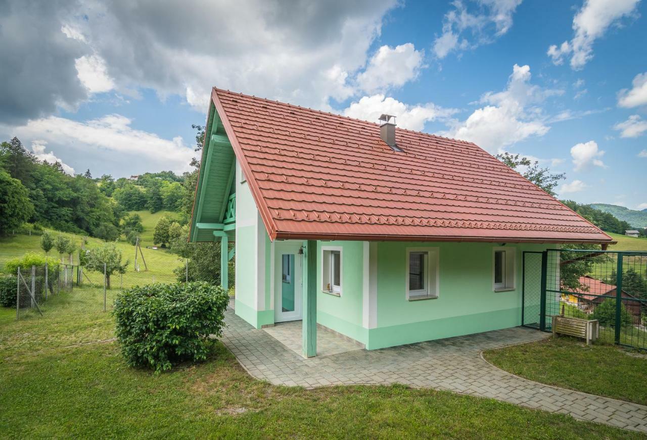 Holiday Home Neokrnjena Narava Sevnica Eksteriør bilde